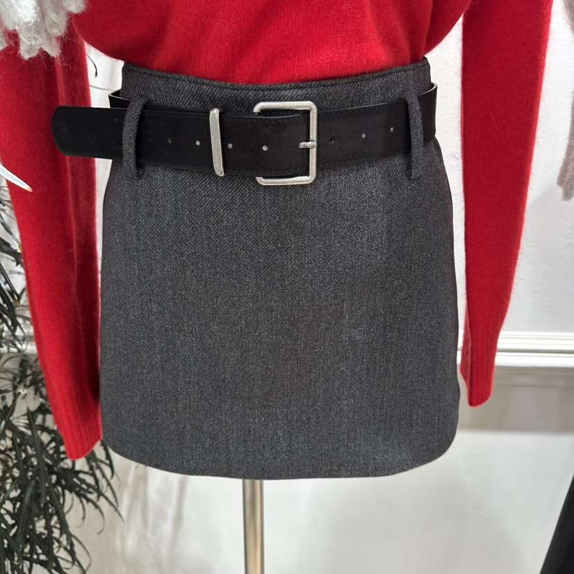 DDAY東大門㊣代購女裝新品25秋冬熱賣時尚真品休閑短裙含腰帶DDAY短裙