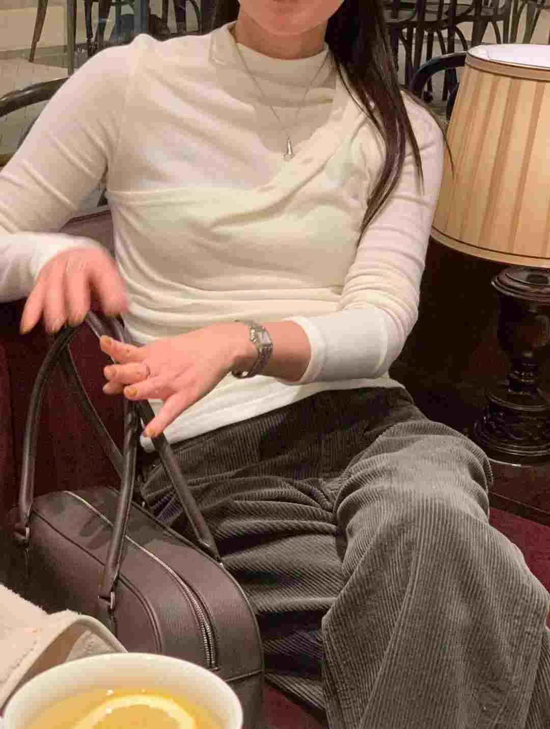 LONDON LACE-런던레이스-T韓國直郵㊣女士新款25秋冬長袖T恤安哥拉羊毛LONDON LACE長袖T恤