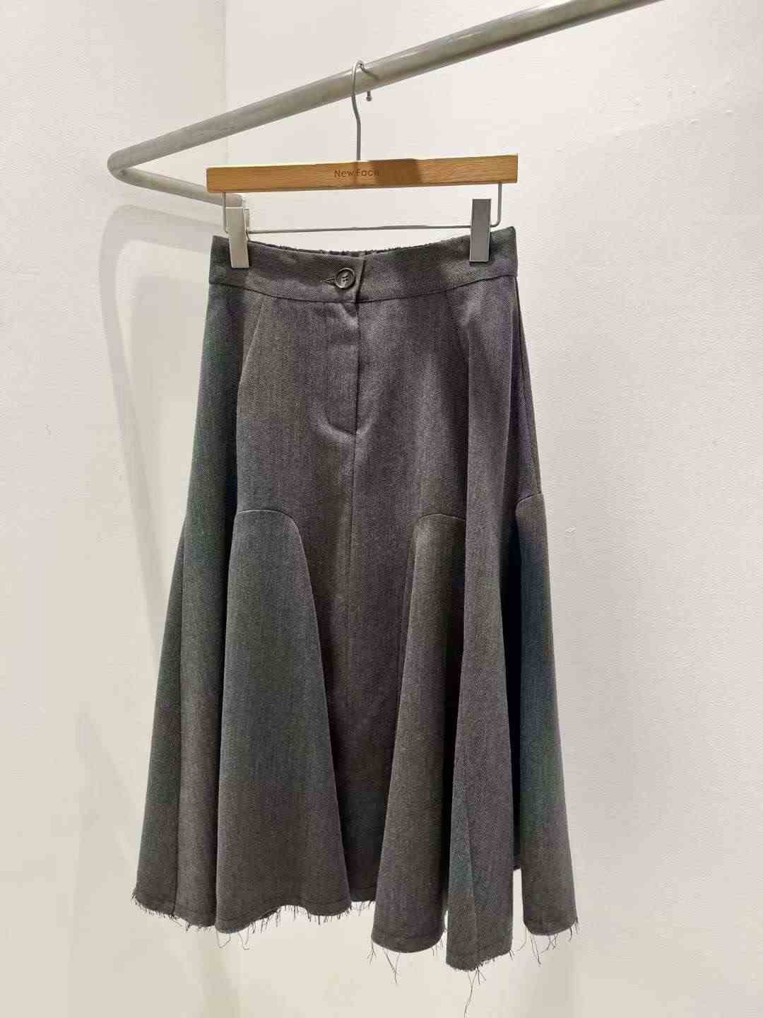 NEW FACE韓國代購㊣女士新品職業25秋冬時尚推薦真品熱賣長裙NEW FACE長裙