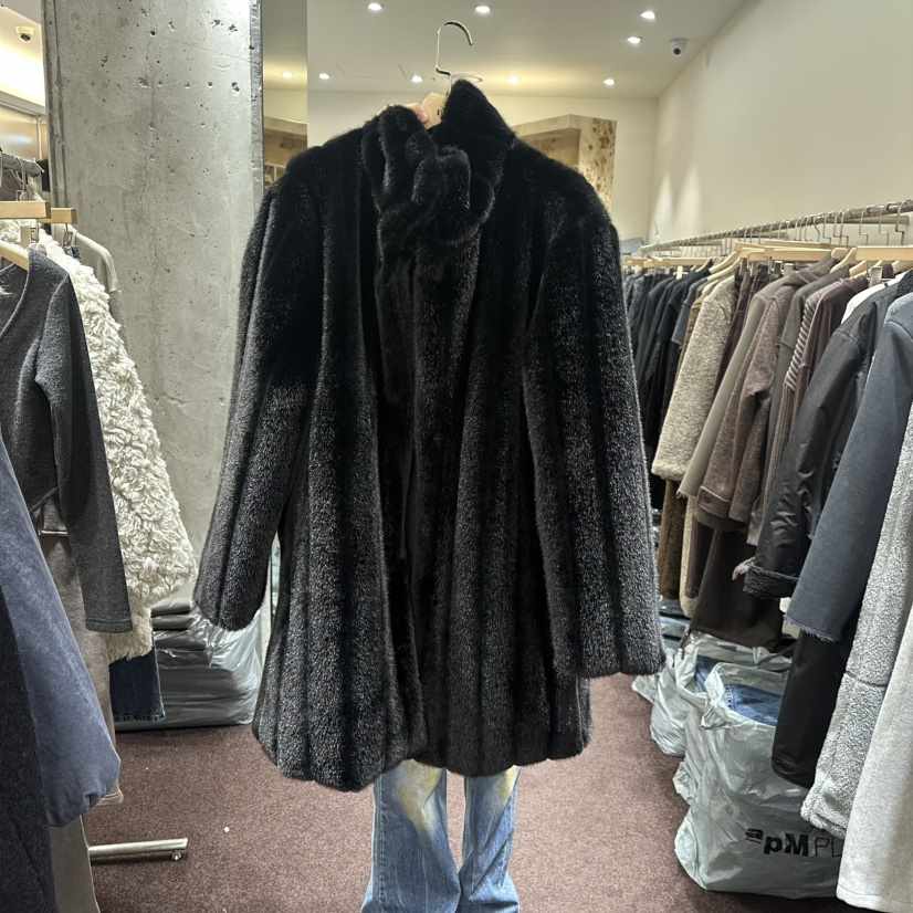 PITA東大門㊣直郵女裝新品人氣時尚職業真品中長款大衣貂皮THE VERLIN/piTa中長款大衣