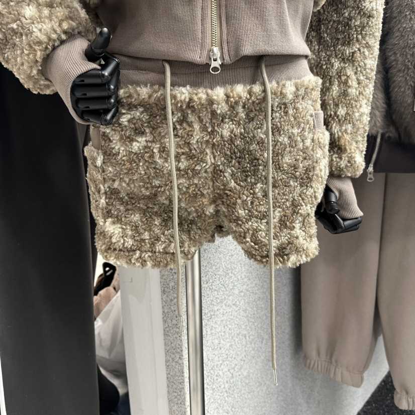 NUEUN韓國代購㊣女士新品休閑真品25秋冬熱賣時尚人氣推薦短褲NUEUN/SEEOT短褲