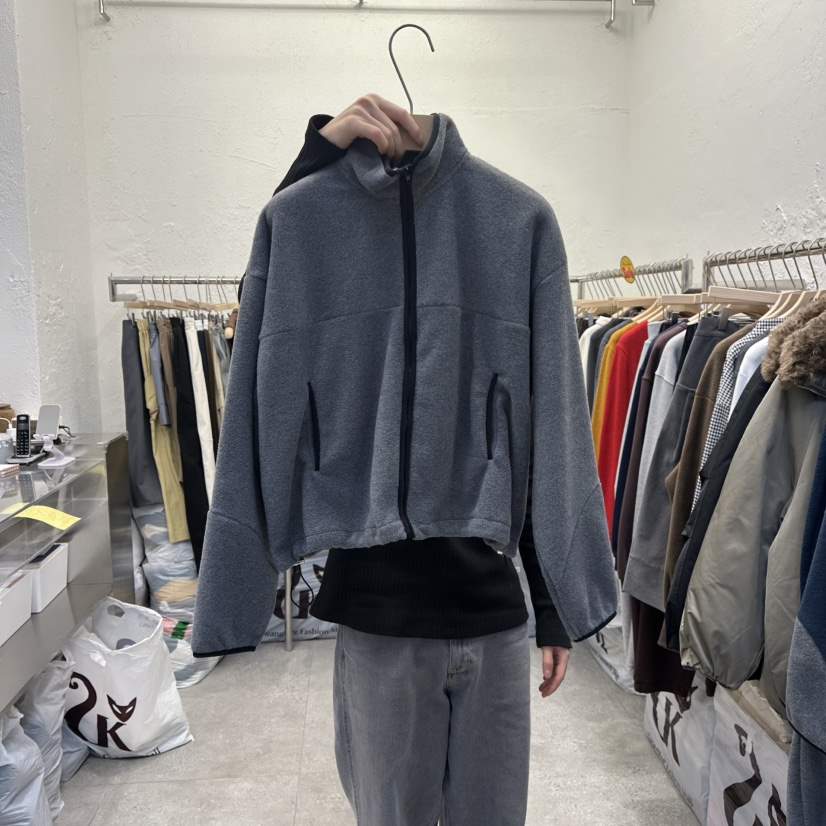 DA YLOG東大門㊣實拍女裝新款時尚熱賣真品休閑推薦人氣衛衣DA YLOG衛衣