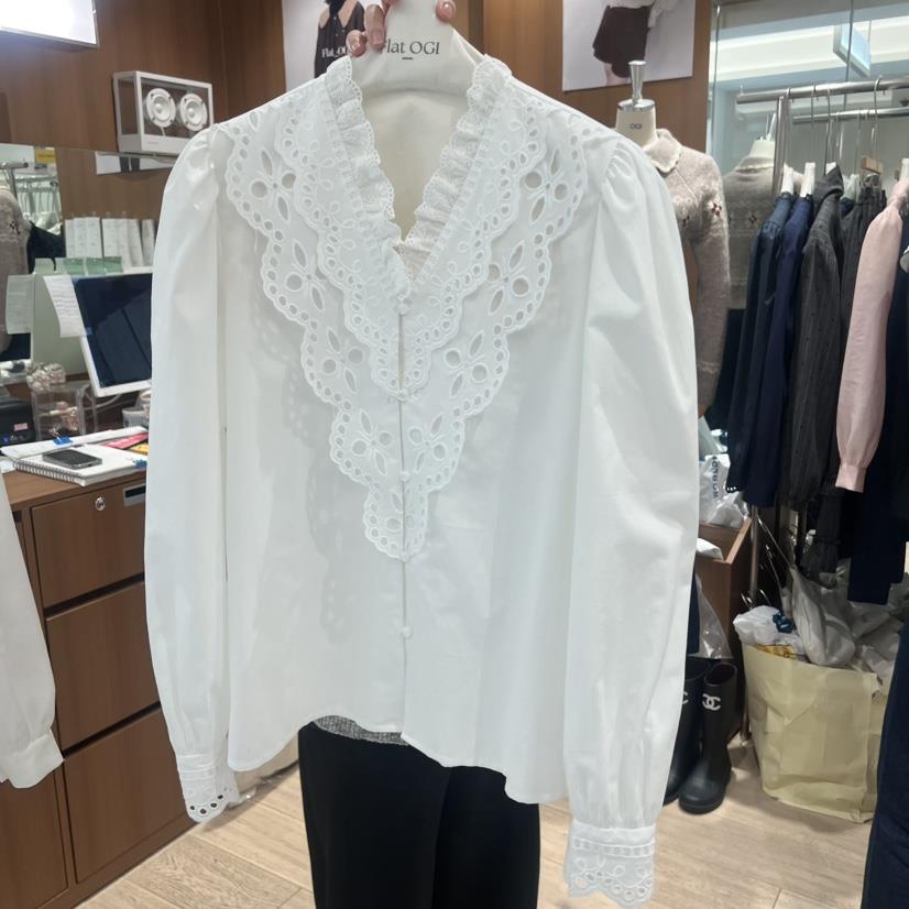 OGI東大門㊣實拍女裝新品時尚25秋冬熱賣休閑推薦襯衫蕾絲衫FLat OGI襯衫/蕾絲衫