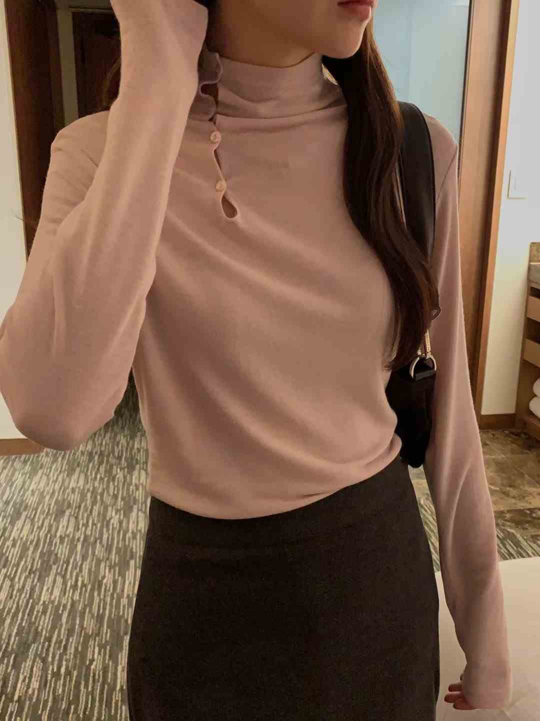 OSRO韓國直郵㊣女裝新款休閑25秋冬真品職業熱賣時尚長袖T恤OSRO長袖T恤