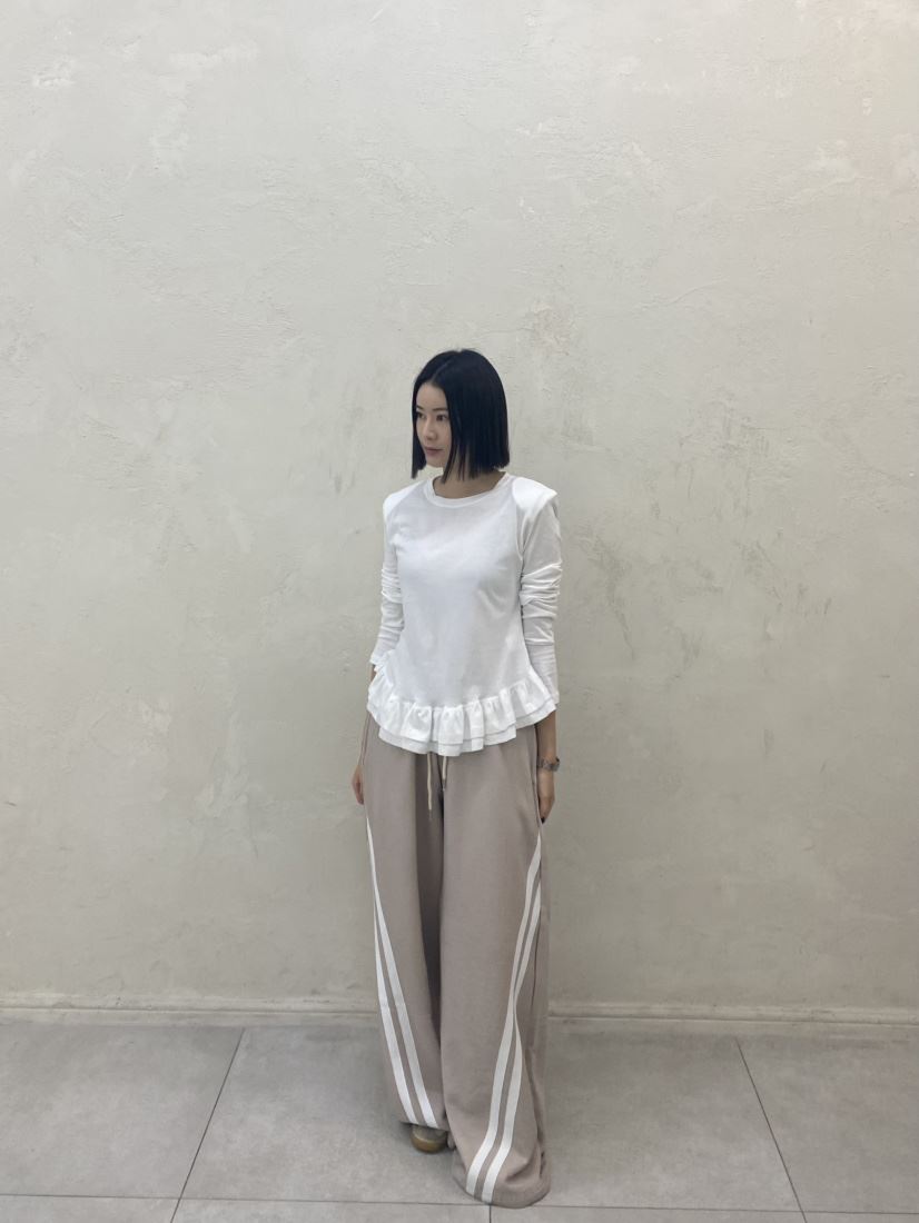 ROMANTIC NEWYORK東大門㊣代購女裝新款人氣25秋冬長袖T恤ROMANTIC NEWYORK長袖T恤