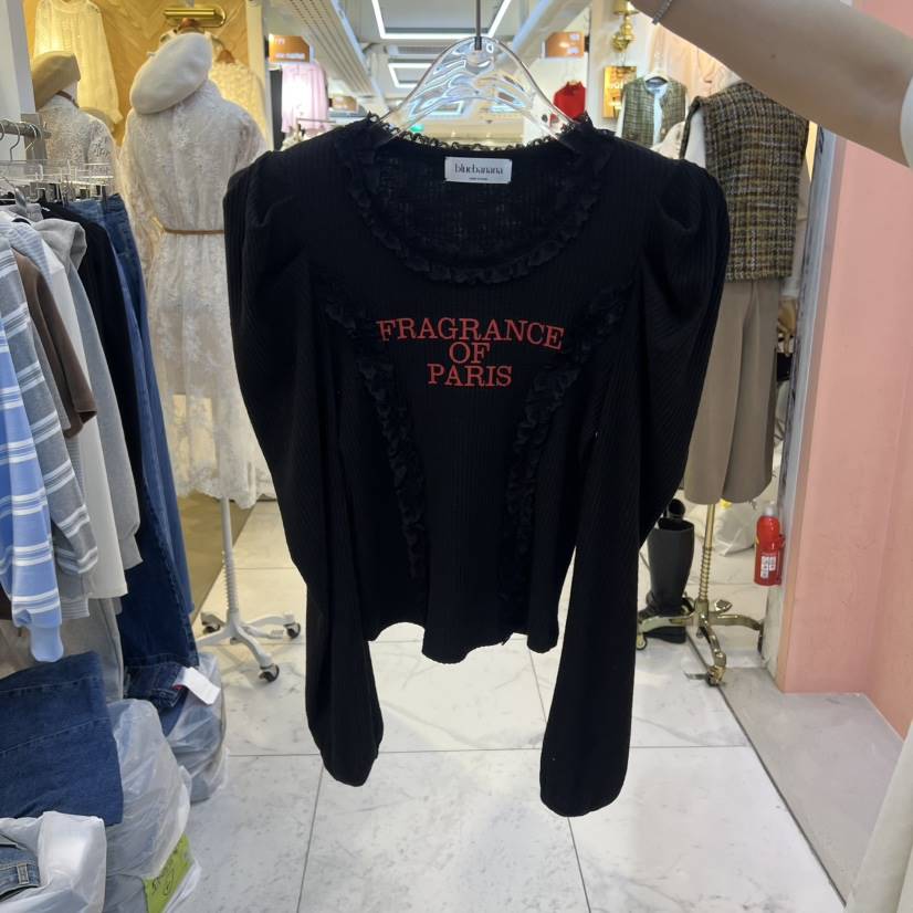 BLUE BANANA東大門㊣直郵女裝新款25秋冬熱賣人氣推薦長袖T恤BLUE BANANA長袖T恤