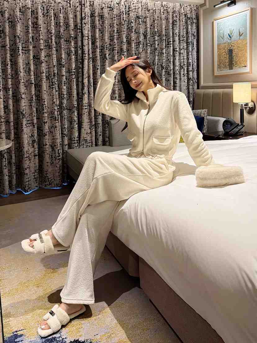 CLOTH東大門㊣直郵女士新品25秋冬推薦時尚職業套裝拉鏈套裝CLOTH套裝