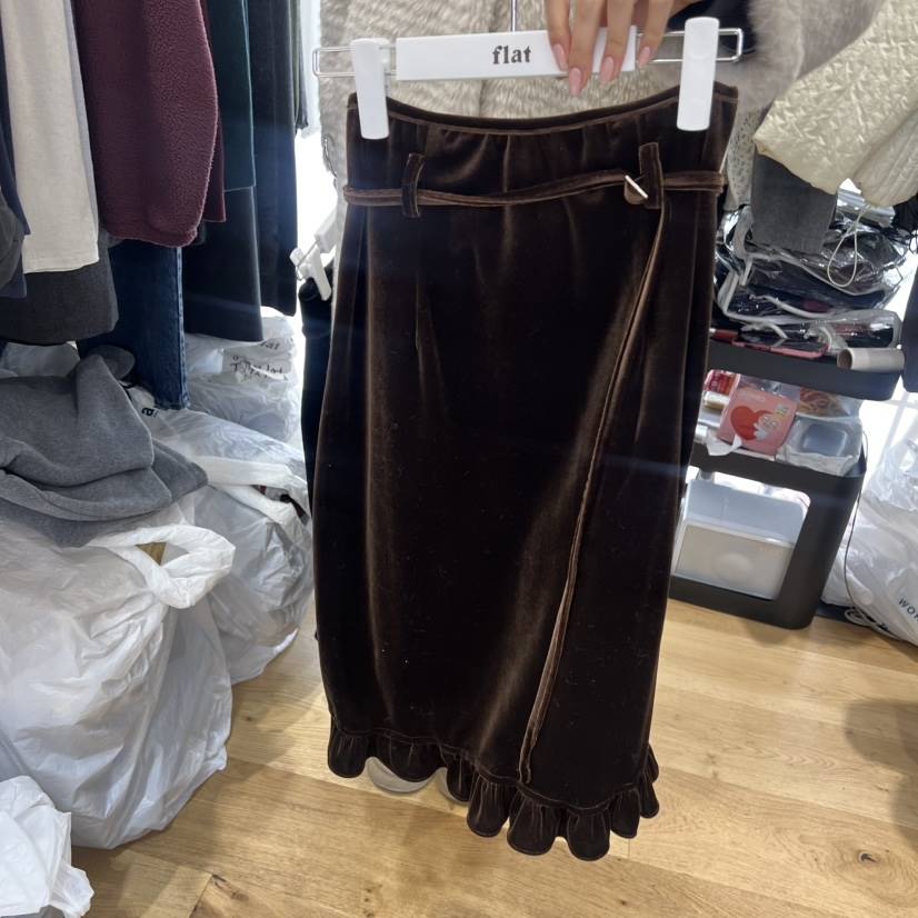 FLAT東大門㊣直郵女裝新品時尚半身裙中短裙天鵝絨含腰帶褶裙FLAT半身裙/中短裙