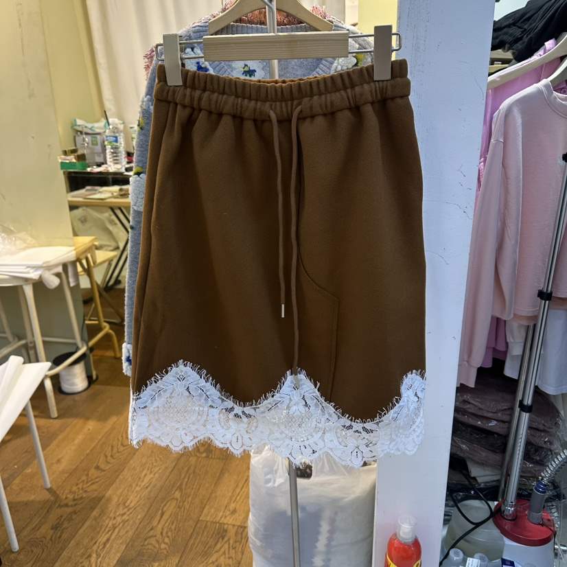 COCO HOLIC韓國代購㊣女士新品職業真品人氣半身裙中短裙蕾絲COCO HOLIC半身裙/中短裙