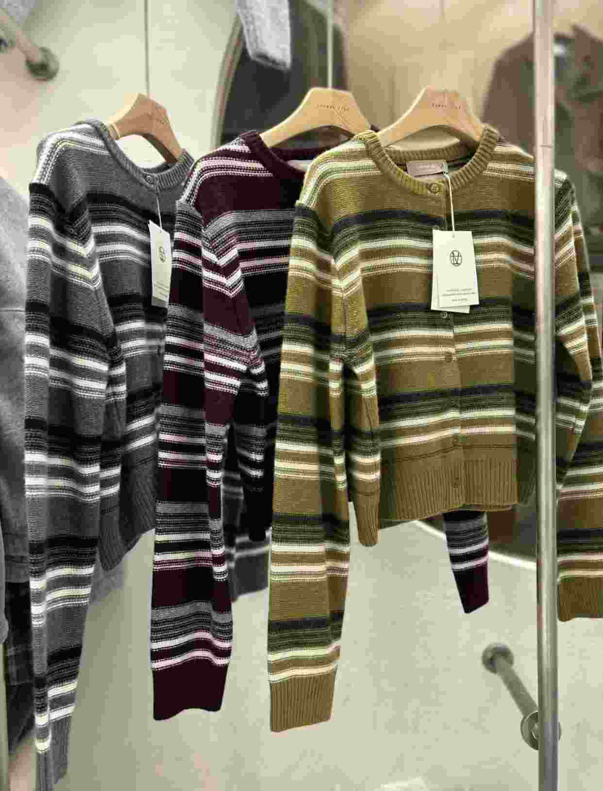 LOUNGE VERA東大門㊣直郵女士新品真品職業休閑推薦針織衫LOUNGE VERA-2件訂針織衫