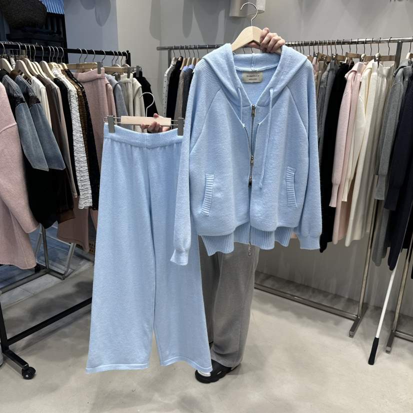 HOT PLACE/DREAM GIRIS/HOT ISSUE東大門㊣代購女士新款真品套裝拉鏈套裝連帽HOT PLACE/DREAM GIRIS/HOT ISSUE套裝