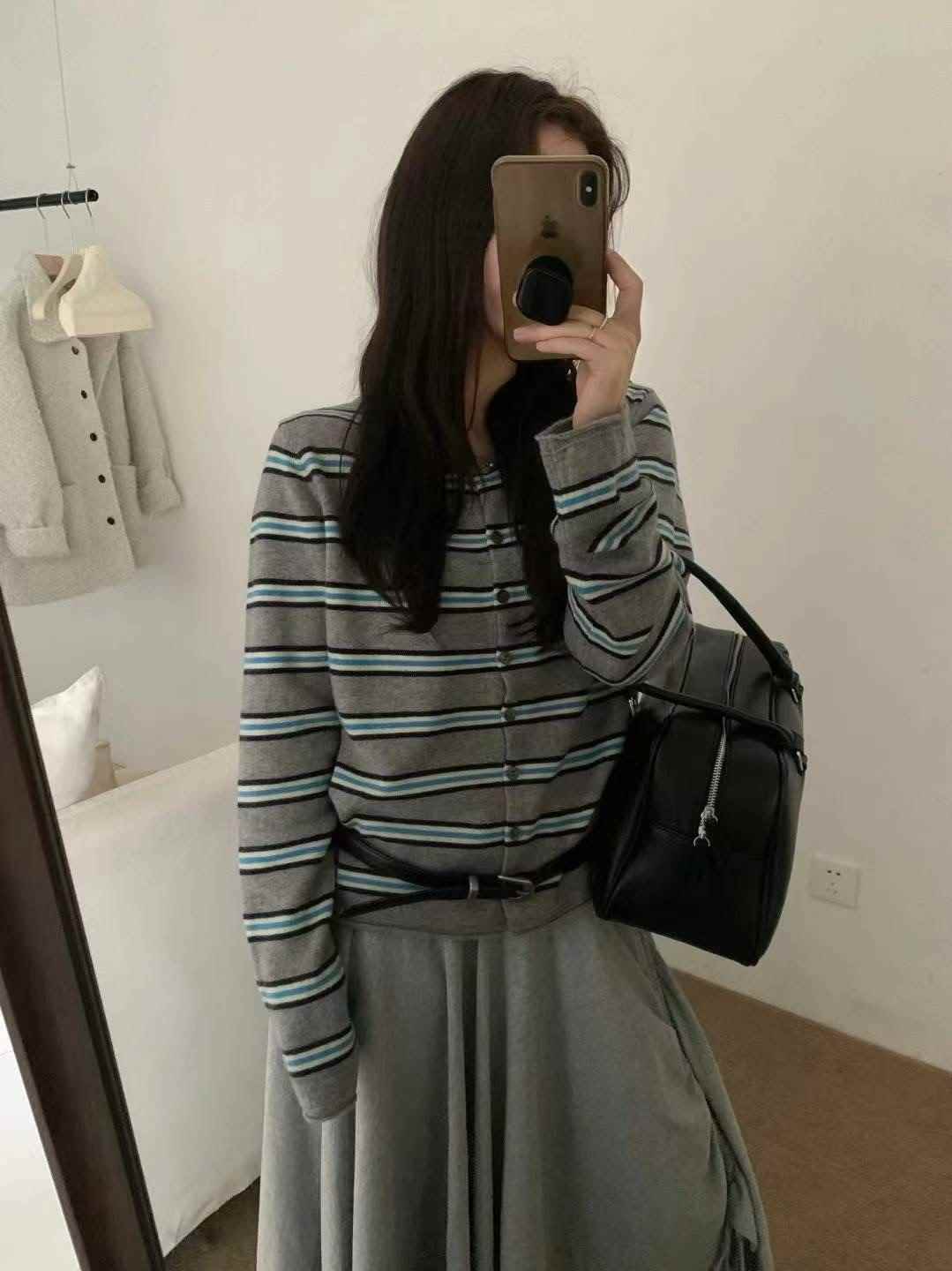 ONEMORETHING東大門㊣實拍女士新品職業真品針織衫不含內搭ONEMORETHING針織衫