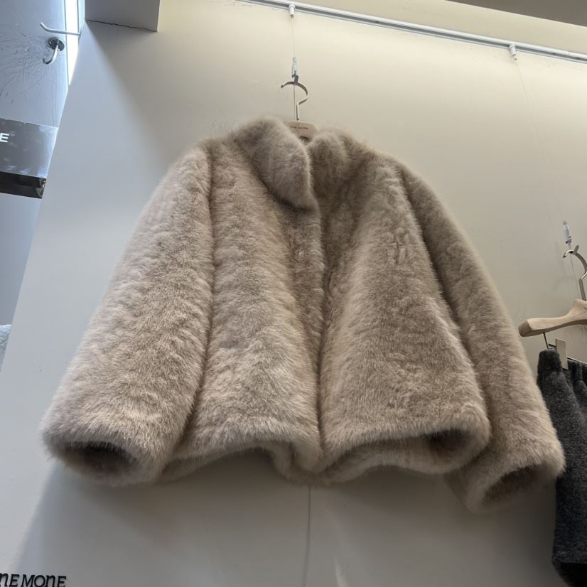 ONE MONE韓國直郵㊣女士新品熱賣推薦26春夏休閑短款大衣貂皮ONE MONE短款大衣