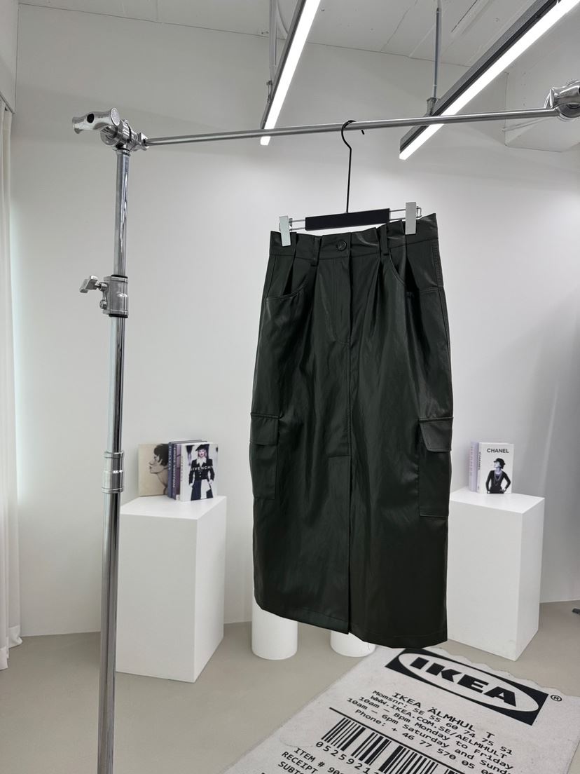 RED-A東大門直郵㊣女裝新款職業熱賣26春夏推薦時尚長裙皮革RED-A長裙