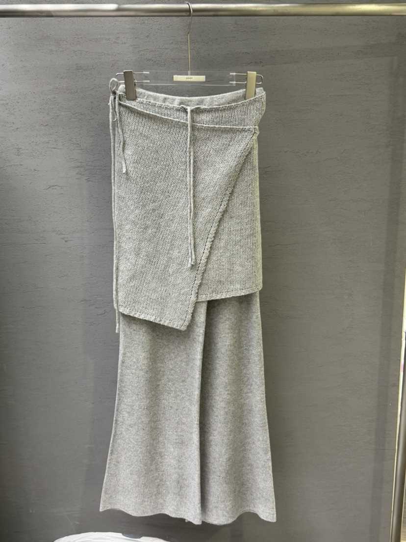 UOOV東大門直郵㊣女裝新品推薦時尚休閑熱賣人氣套裝春款套裝UOOV套裝