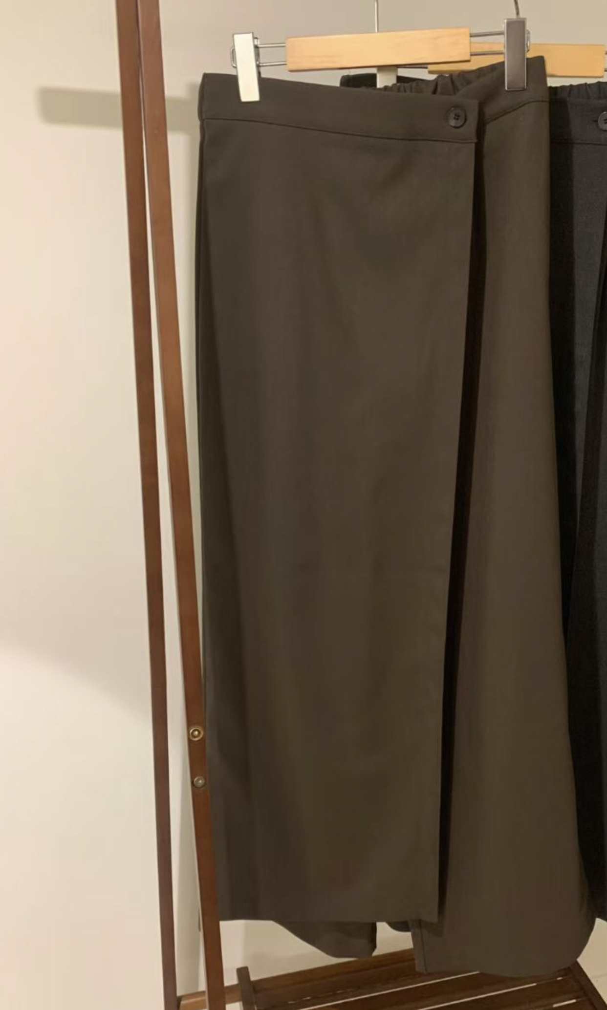 MARE MOHE東大門直郵女裝新款時尚熱賣推薦25秋冬休閑裙褲MARE MOHE裙褲