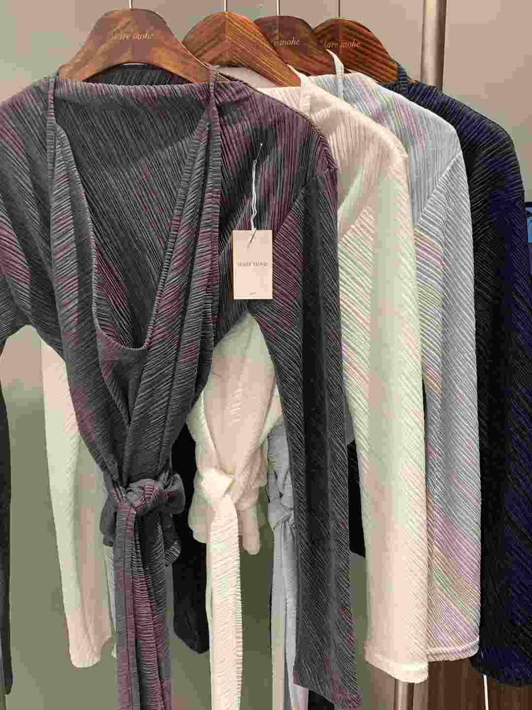 MARE MOHE東大門實拍女士新款熱賣休閑人氣套裝套裝褶皺MARE MOHE套裝