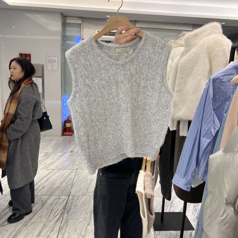 OURIN/THIS IS東大門直郵女士新款休閑人氣時尚吊帶背心OURIN/THIS IS吊帶/背心