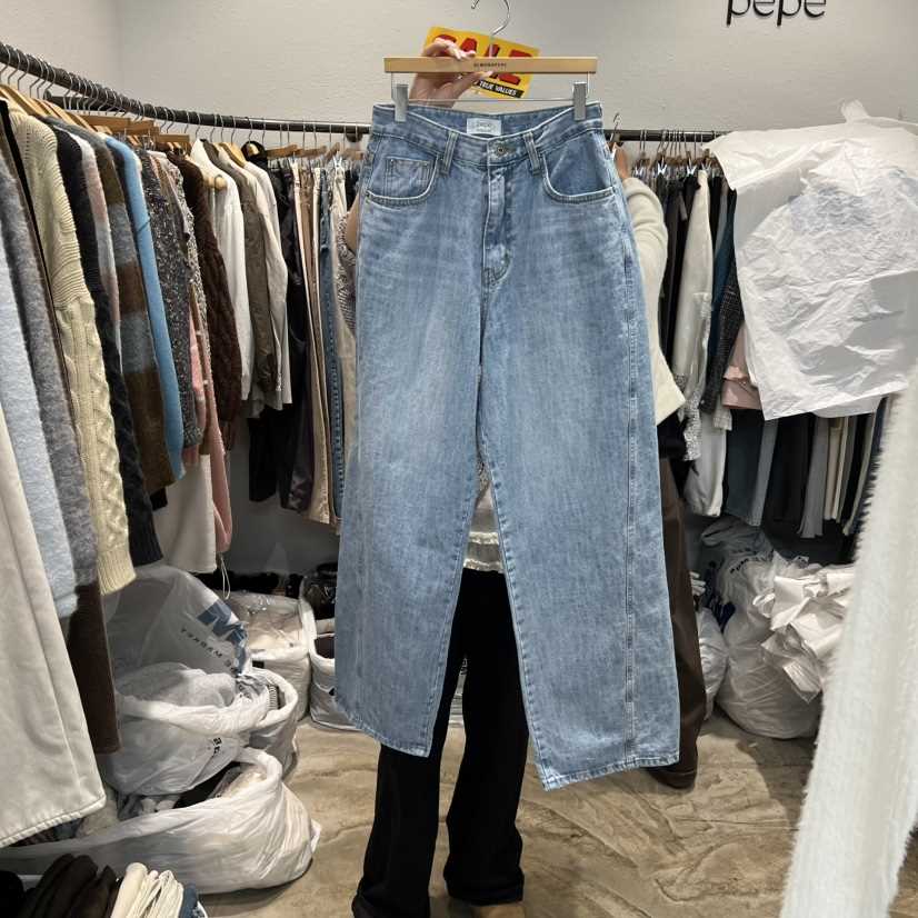 ALMOND PEPE東大門實拍女裝新品25秋冬熱賣時尚休閑牛仔褲ALMOND PEPE牛仔褲