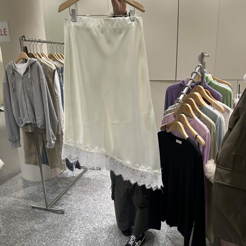 SOF韓國代購㊣女士新款26春夏時尚熱賣職業推薦人氣長裙春款SOF長裙