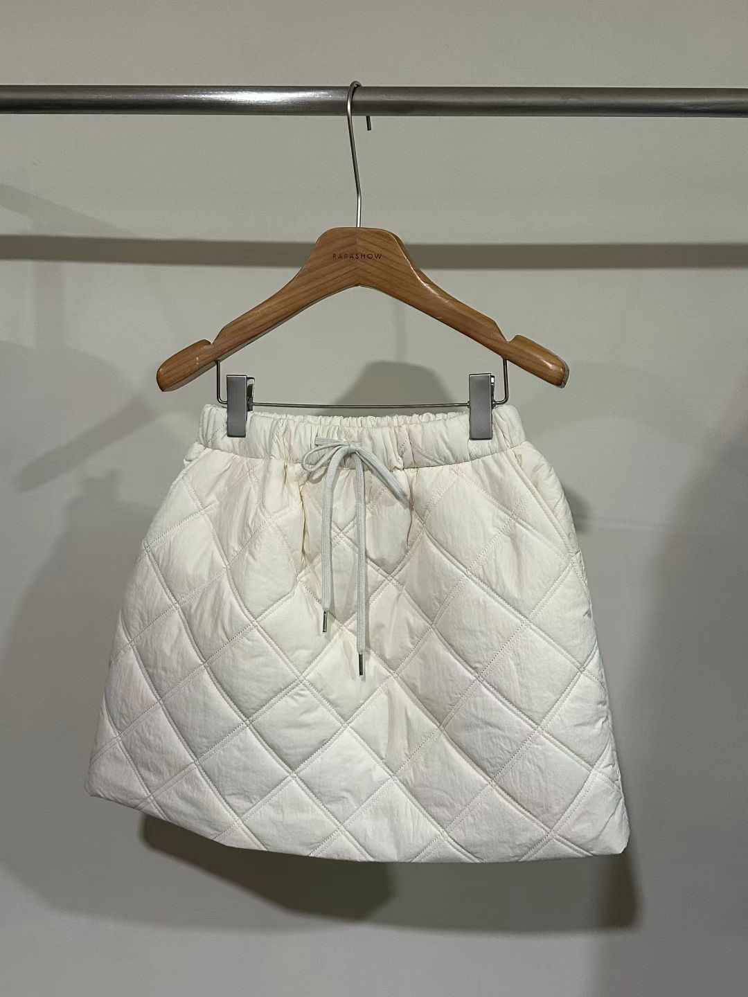 RARASHOW韓國直郵女士新品人氣休閑熱賣職業時尚推薦短裙RARASHOW短裙