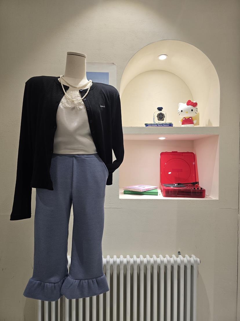 LIKEVAM㊣東大門實拍女士新品職業時尚人氣熱賣推薦短褲喇叭LIKEVAM短褲