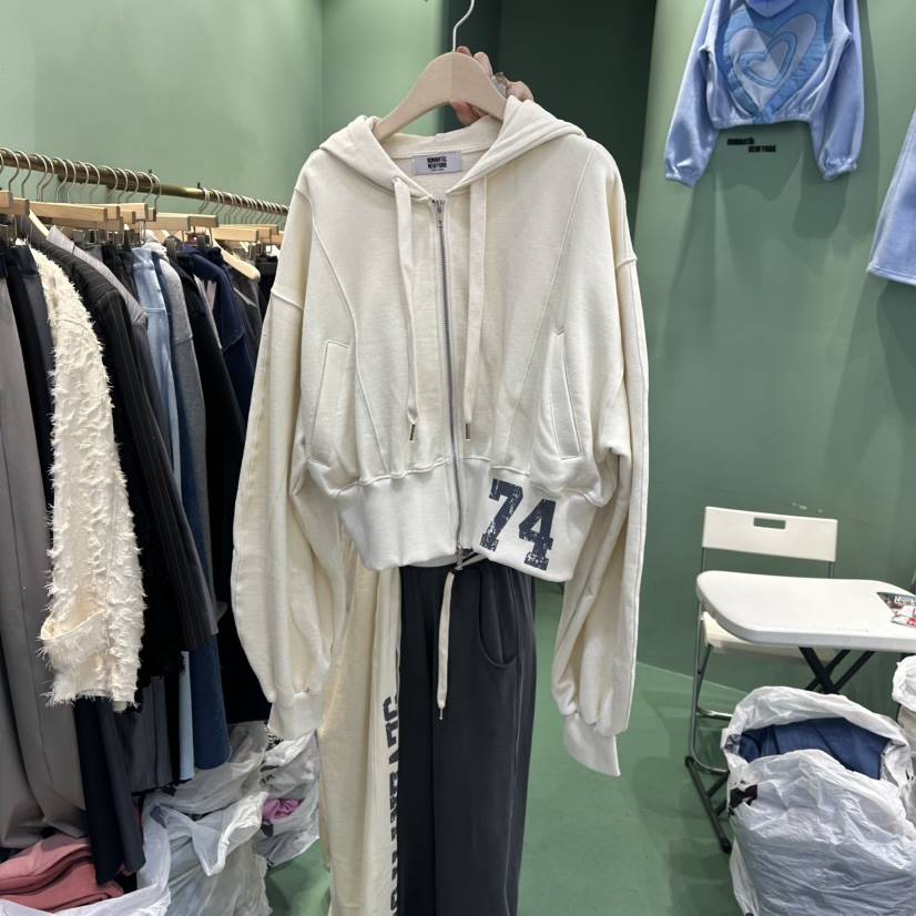 ROMANTIC NEWYORK韓國代購㊣女士新款時尚人氣休閑推薦衛衣ROMANTIC NEWYORK衛衣