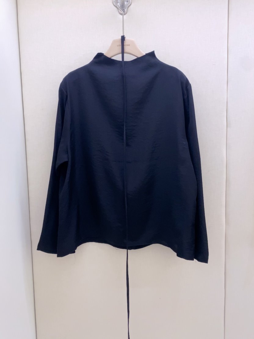 LOVE ROSIE韓國代購女裝新款熱賣襯衫蕾絲衫含腰繩套裝腰帶LOVE ROSIE襯衫/蕾絲衫