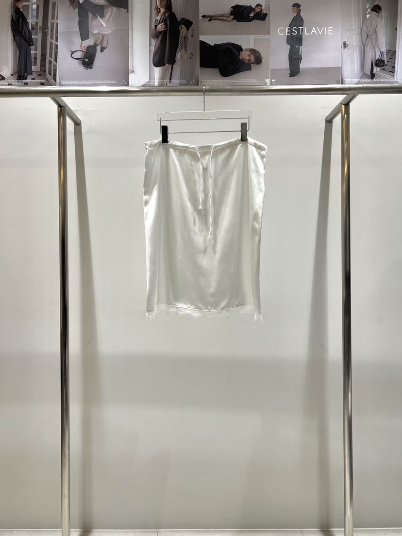 CESTLAVIE東大門代購女士新品職業半身裙中短裙春款蕾絲緞面CESTLAVIE半身裙/中短裙