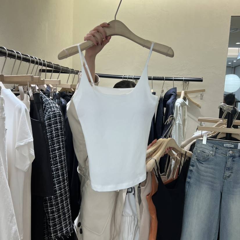 W AND J東大門直郵女裝新款推薦休閑熱賣職業時尚吊帶背心W AND J吊帶/背心