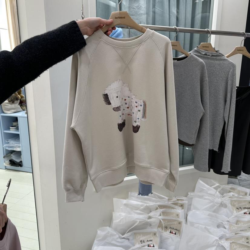 OURMOMENT東大門直郵女裝新款真品職業時尚休閑26春夏衛衣春款OURMOMENT衛衣