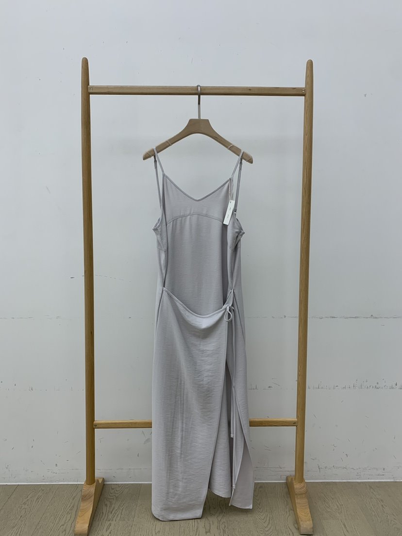 B_GARDER東大門代購女裝新品推薦26春夏休閑職業連衣裙春款B.GARDER連衣裙