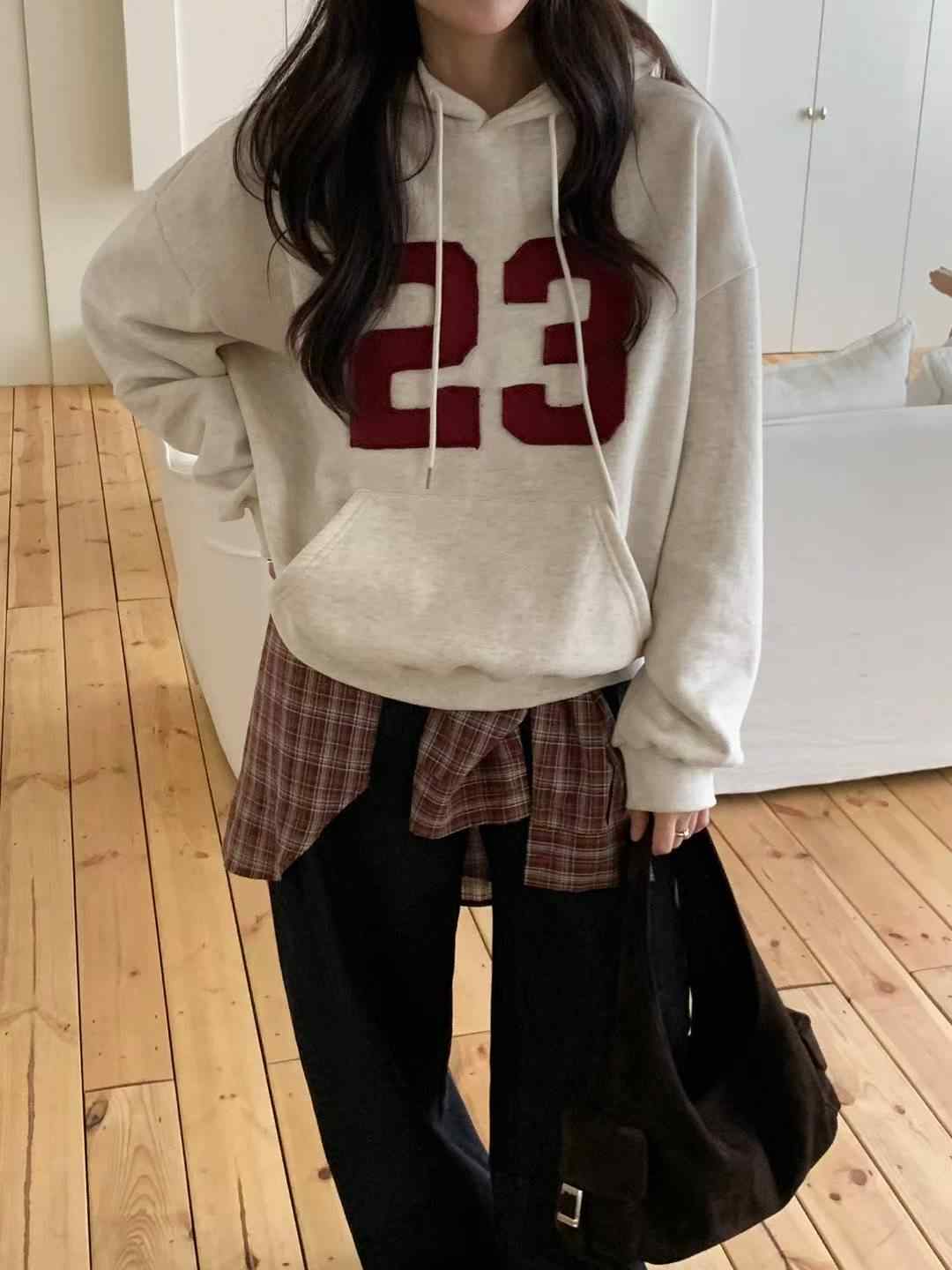 SATURDAY東大門實拍女士新款真品人氣休閑熱賣推薦衛衣兜帽SATURDAY衛衣