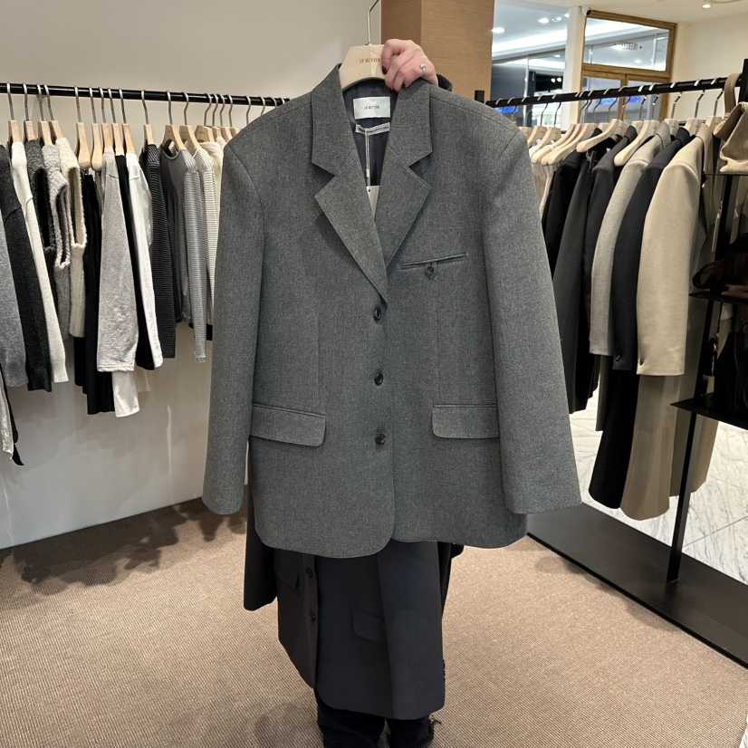 LE BUTTER東大門直郵女裝新款時尚人氣推薦熱賣夾克紐扣LE BUTTER夾克