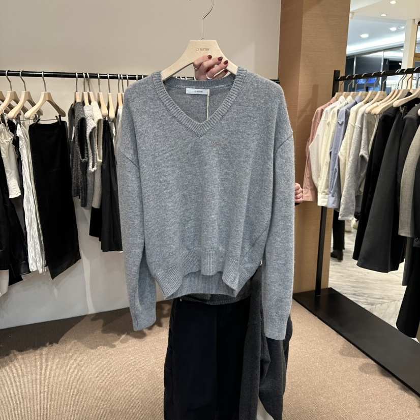 LE BUTTER韓國直郵女士新款職業推薦時尚熱賣針織衫V領羊絨LE BUTTER針織衫