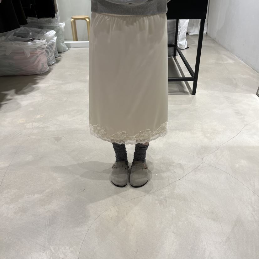 BROT韓國直郵女士新款休閑熱賣職業時尚推薦半身裙中短裙BROT半身裙/中短裙