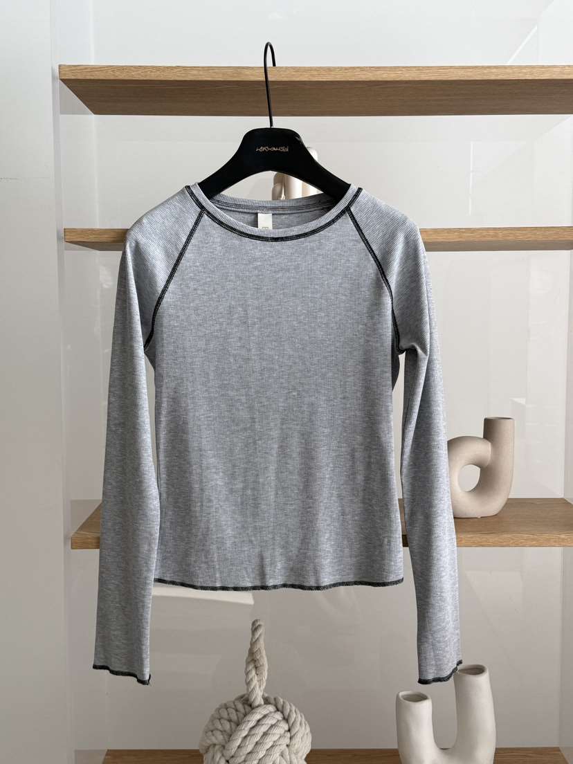 LARCENCICL/BESO韓國直郵女裝新品時尚人氣推薦26春夏長袖T恤LARCENCICL/BESO長袖T恤