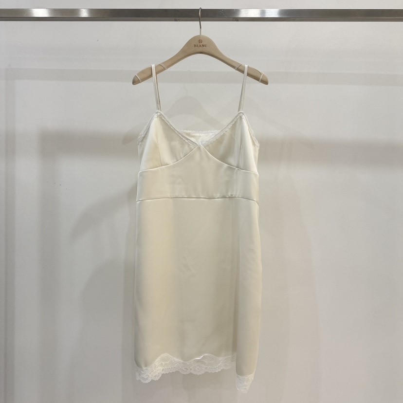 BLANC-A韓國代購女士新品休閑推薦時尚真品熱賣26春夏連衣裙BLANC-A連衣裙