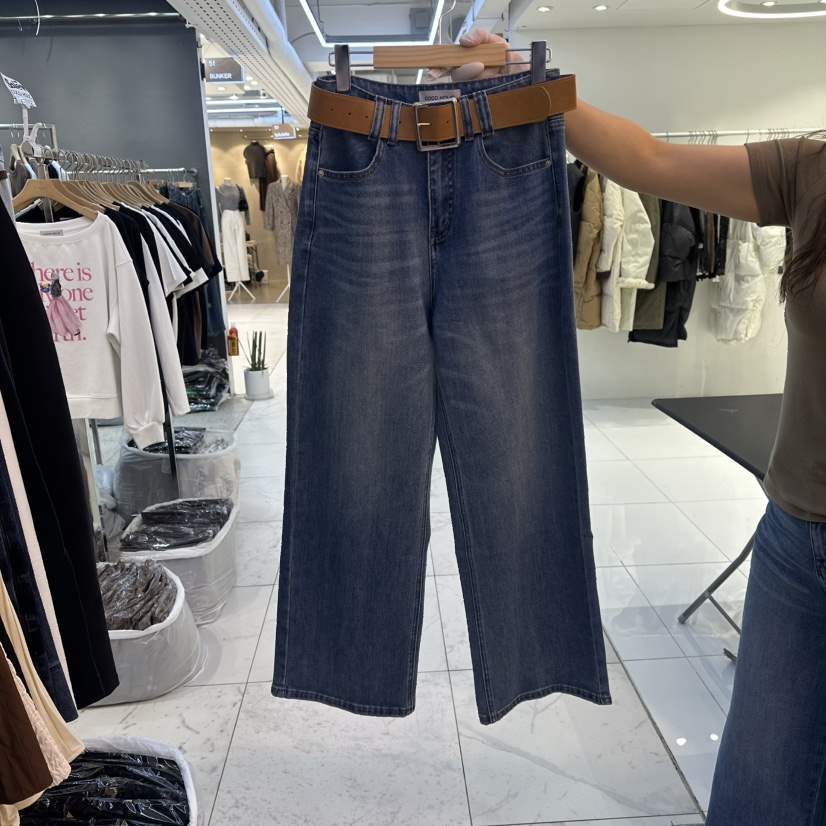 COCO HOLIC韓國直郵女士新品職業人氣推薦牛仔褲不含腰帶COCO HOLIC牛仔褲