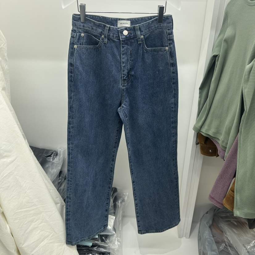 HELVETICA東大門實拍女裝新款休閑職業熱賣真品人氣牛仔褲HELVETICA牛仔褲
