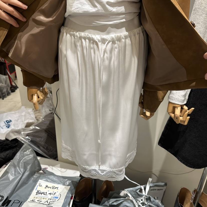 MOREMORE東大門實拍女士新品人氣時尚熱賣職業半身裙中短裙more more半身裙/中短裙