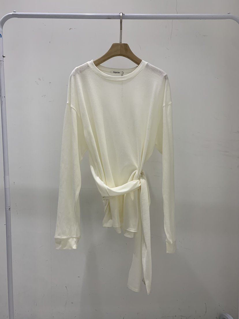 B_GARDER東大門代購女裝新款休閑職業時尚推薦人氣長袖T恤B.GARDER長袖T恤