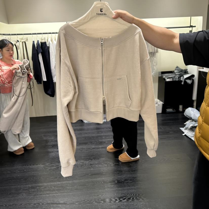 TOMGIRL東大門實拍女士新款職業真品時尚推薦26春夏休閑衛衣TOMGIRL衛衣