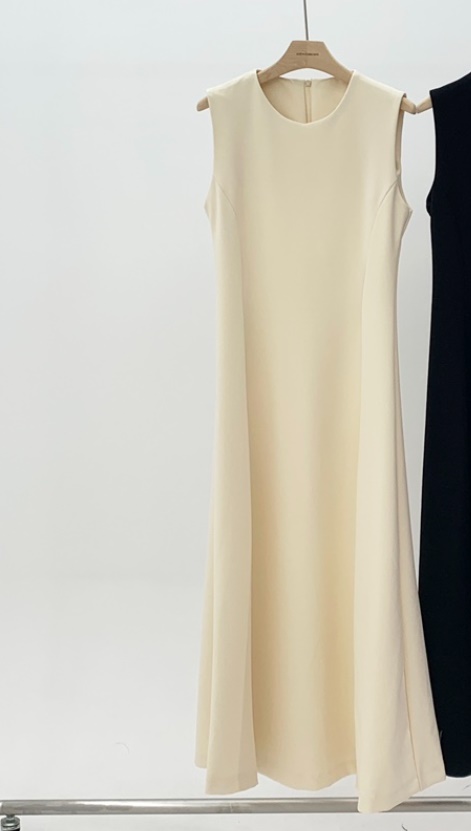 ANDYOUBROWN東大門直郵女士新品人氣職業真品26春夏連衣裙羊絨ANDYOUBROWN連衣裙