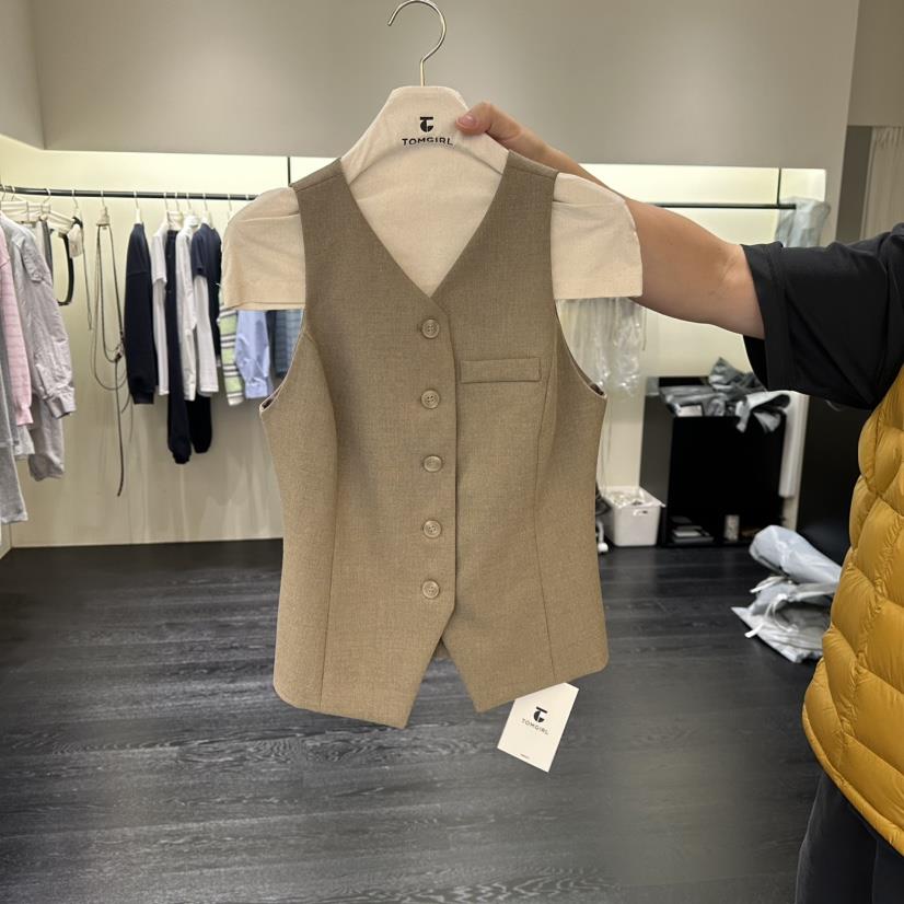 TOMGIRL東大門代購女裝新款職業熱賣推薦人氣休閑時尚馬甲TOMGIRL馬甲