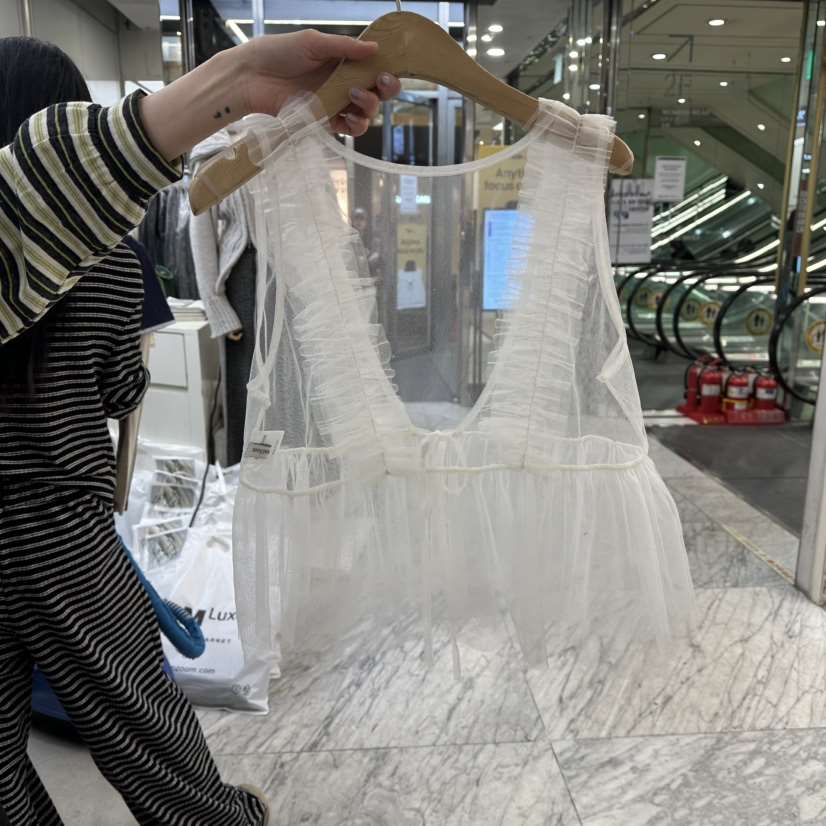 FOUNDATION東大門代購女裝新款推薦職業吊帶背心荷葉邊寬松FOUNDATION吊帶/背心