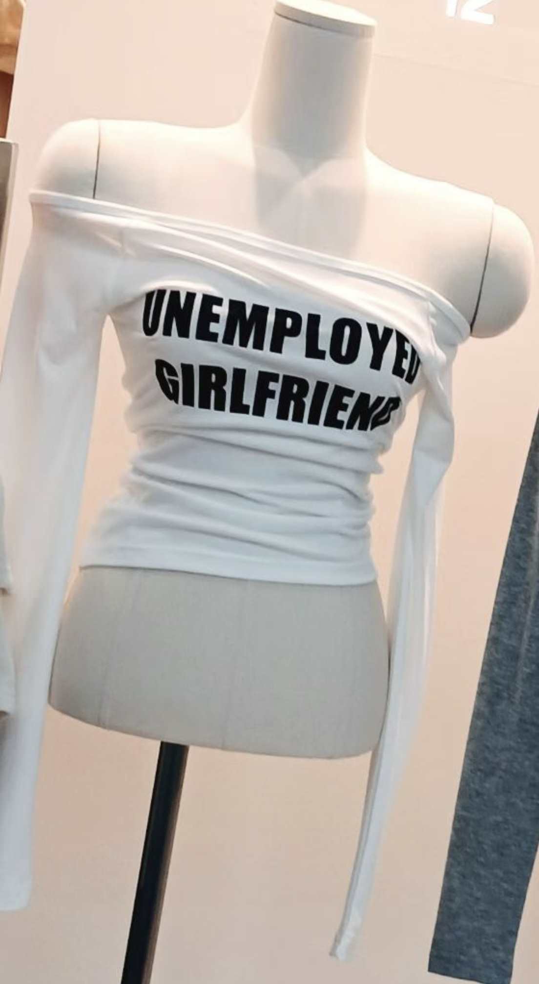 BUTTON 12韓國直郵女士新品熱賣職業休閑人氣26春夏長袖T恤BUTTON 12長袖T恤