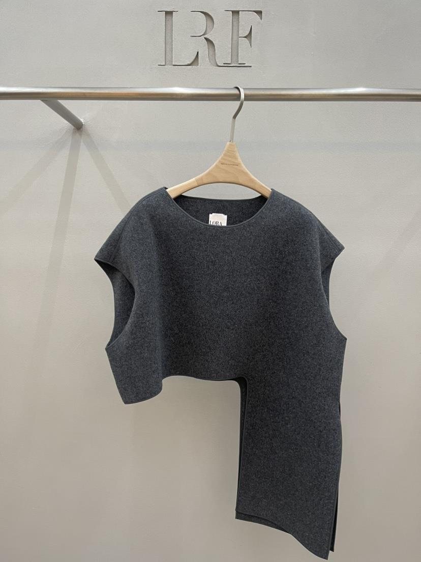 PLUS HONG-P東大門實拍女裝新款推薦職業熱賣休閑吊帶背心LORA FAMILY/PLUS HONG吊帶/背心