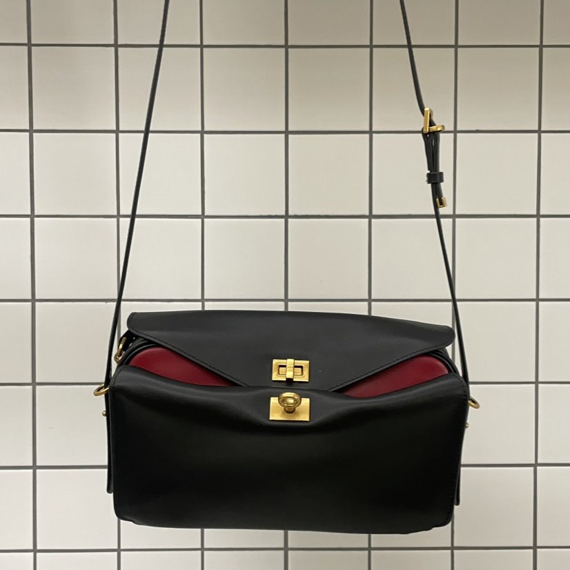 J PLACE東大門實拍女裝新款真品人氣時尚26春夏單肩斜跨包J PLACE單肩/斜跨包