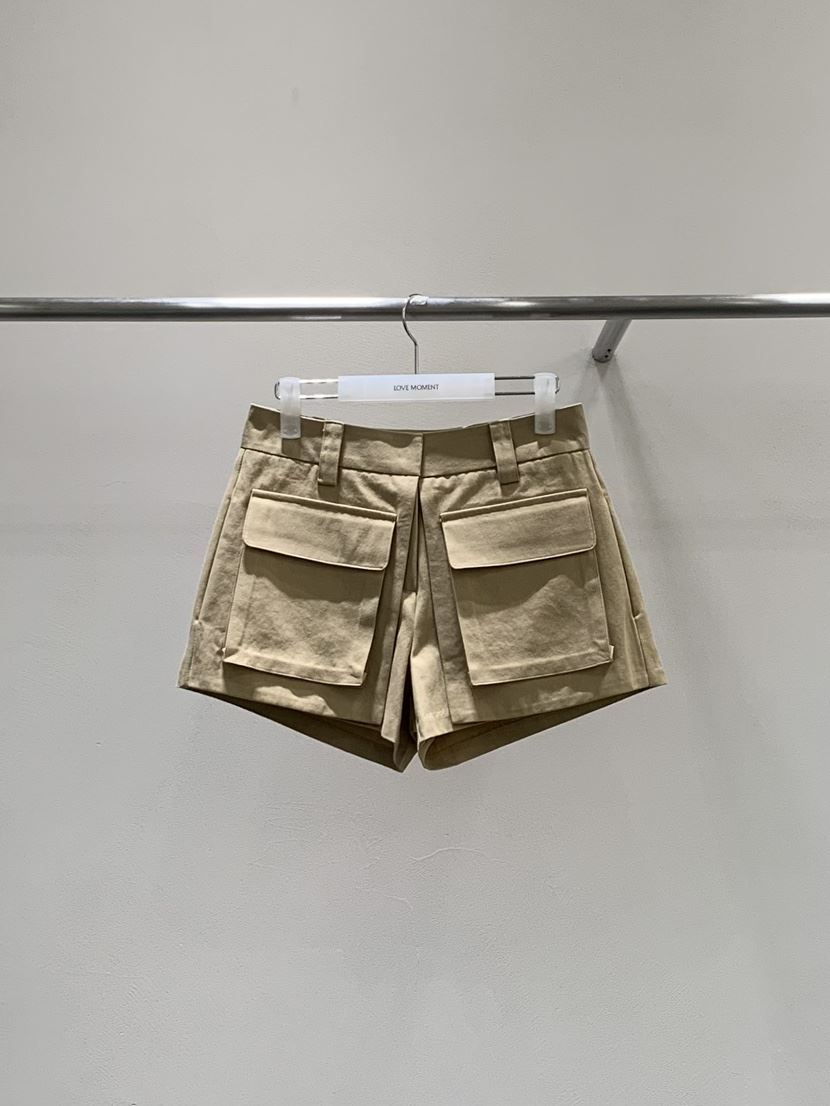 LOVE MOMENT韓國直郵女士新款職業熱賣人氣推薦短褲口袋LOVE MOMENT短褲